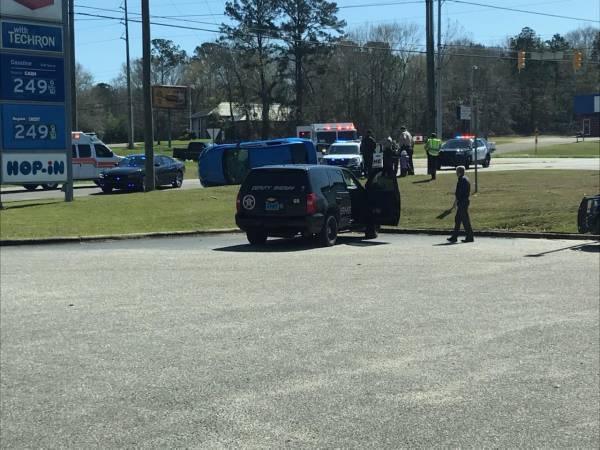 UPDATED at 4:13 PM.   Henry County Sheriff's Deputies in Pursuit