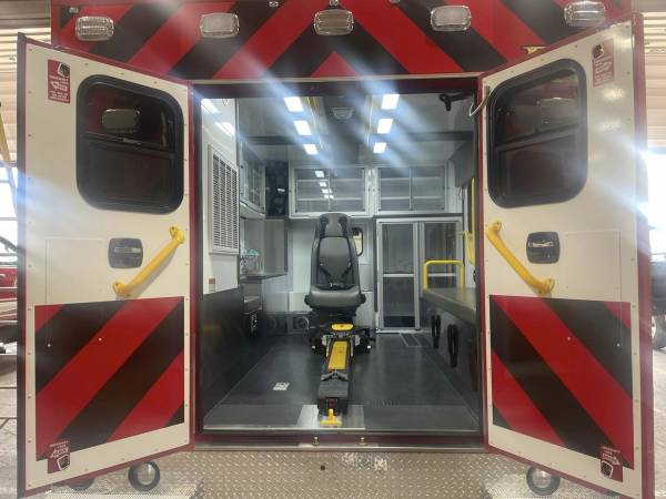 Slocomb Fire Rescue Receives New Ambulance