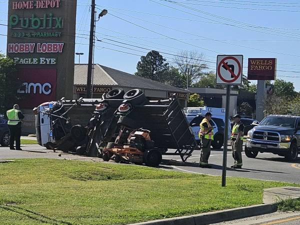 3:50pm Vehicle Overturned on Montgomery Hwy