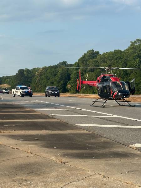 7:25 PM   Survival Flight Lands On Highway 431 In Henry County