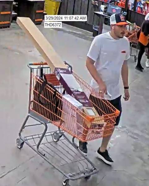 Dothan Police Need your Help Identity the in the Person's in Picture Below