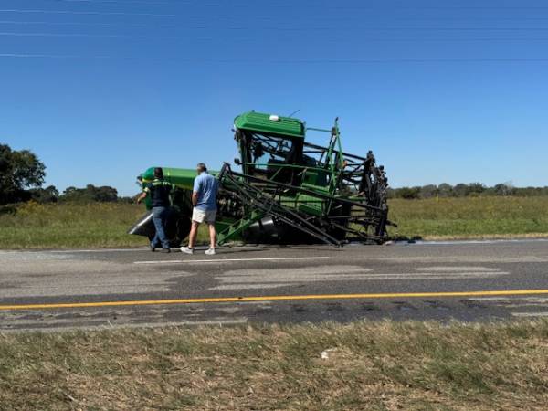 UPDATED 11:49 AM   11:11 AM Motor Vehicle Accident With Injuries on Hwy 431 at Newville