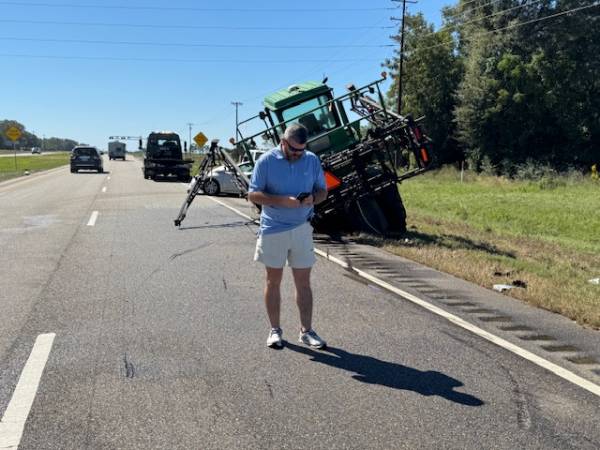 UPDATED 11:49 AM   11:11 AM Motor Vehicle Accident With Injuries on Hwy 431 at Newville