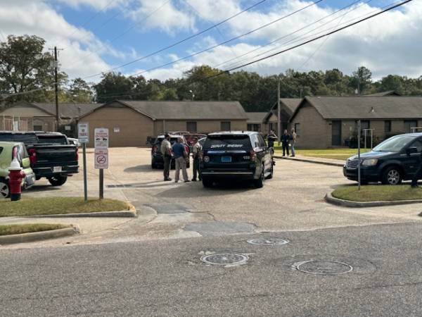 UPDATED @ 9:40 AM   9:15 A.M   Firearm Assault- Florida Avenue - Dothan