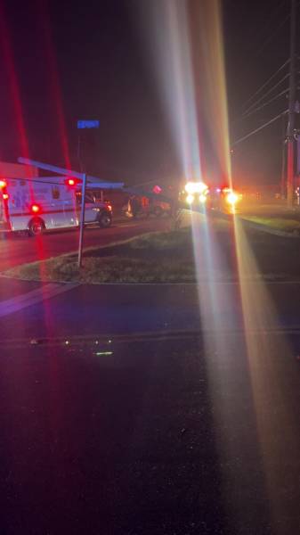 8:25 PM.   Major Damage In Wreck - Enterprise - In Front Of City Hall